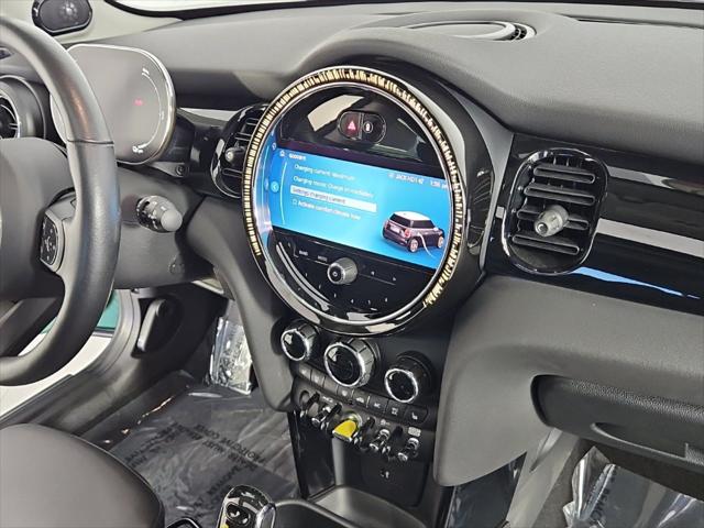 2024 MINI SE Hardtop Cooper