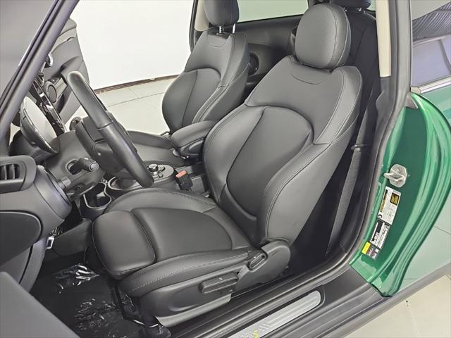 2024 MINI SE Hardtop Cooper