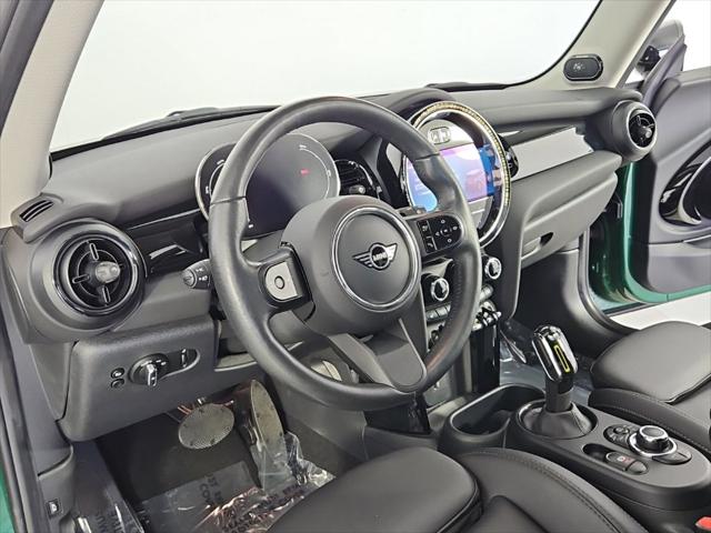2024 MINI SE Hardtop Cooper