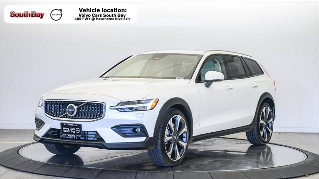 2025 Volvo V60 Cross Country Plus, B5 AWD Gas mild hybrid for sale in Torrance, CA