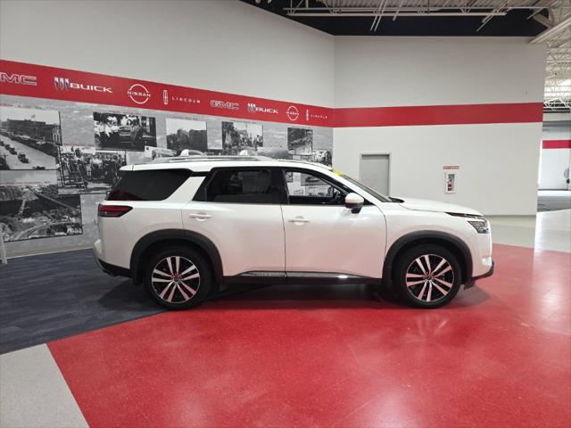 2023 Nissan Pathfinder Platinum 4WD