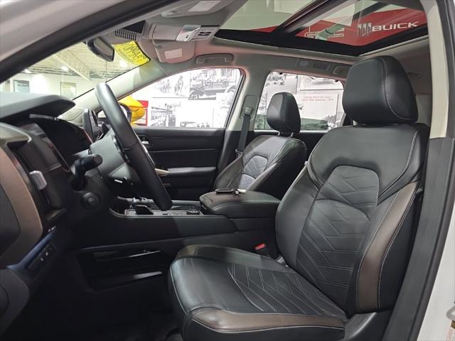 2023 Nissan Pathfinder Platinum 4WD