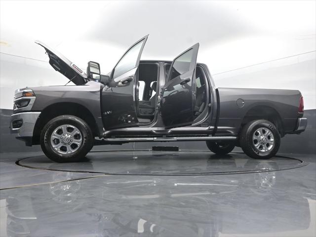 2025 Ram 2500 Big Horn Crew Cab 4x4 64 Box