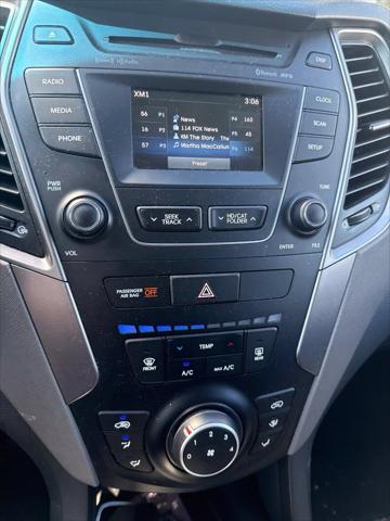 2014 Hyundai Santa Fe Sport 2.4L (A6) 2014 Hyundai Santa Fe Sport 2.4L (A6)