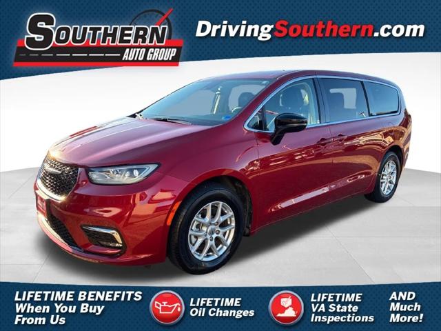 2024 Chrysler Pacifica Touring L