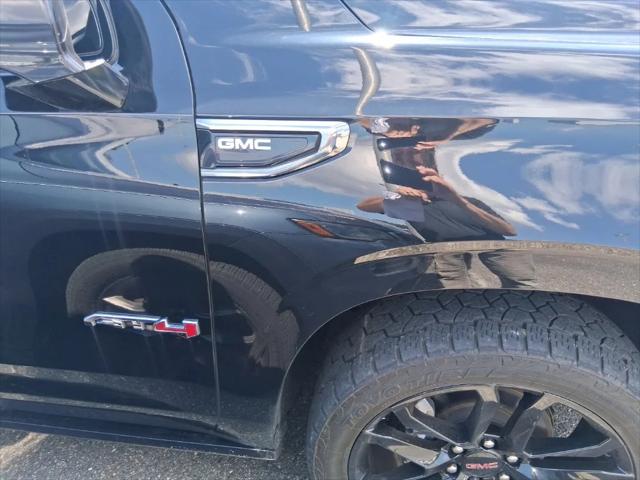 2022 GMC Yukon XL 4WD AT4 2022 GMC Yukon XL 4WD AT4