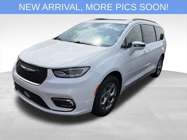 2022 Chrysler Pacifica Limited AWD for sale near Celina, OH