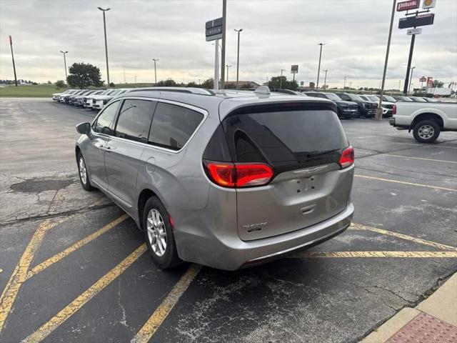 2020 Chrysler Pacifica Touring L