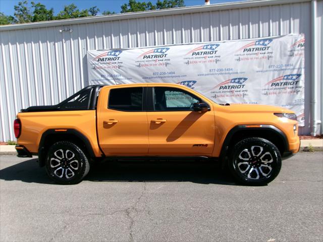2025 GMC Canyon 4WD AT4 2025 GMC Canyon 4WD AT4