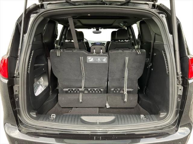 2020 Chrysler Pacifica Touring L Plus