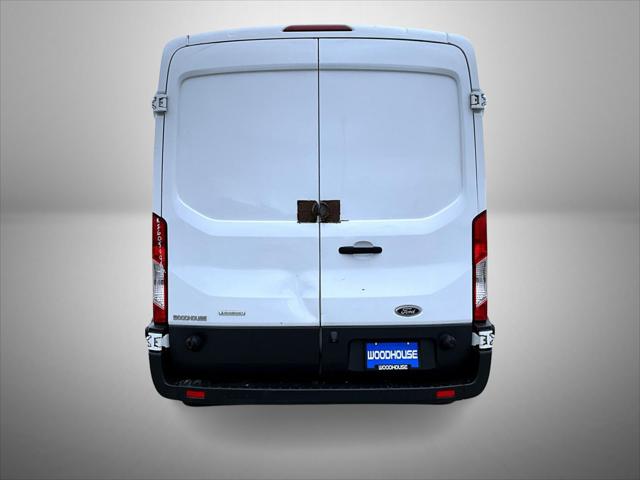 2017 Ford Transit Base