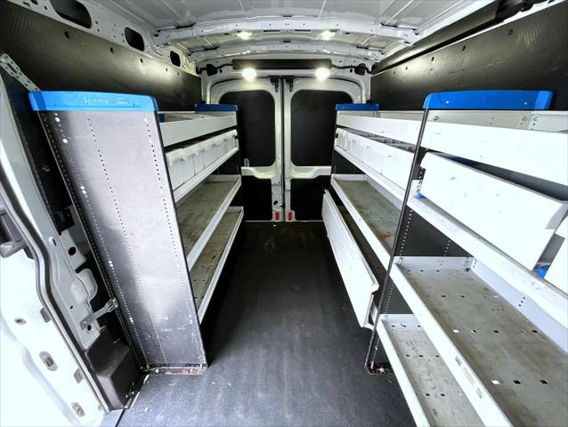 2017 Ford Transit Base