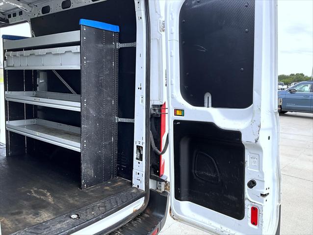 2017 Ford Transit Base