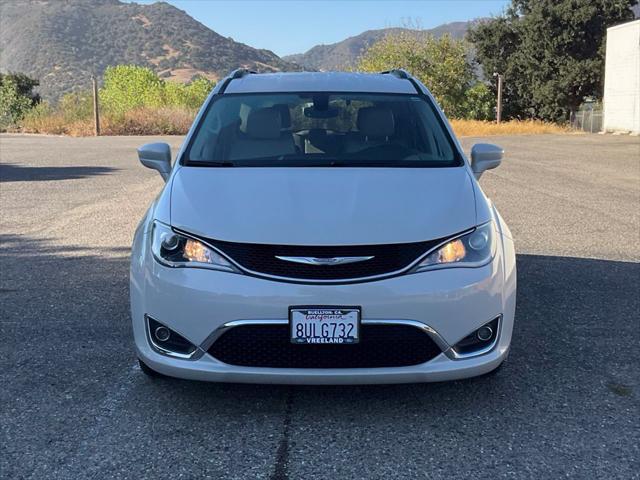 2017 Chrysler Pacifica Touring-L Plus