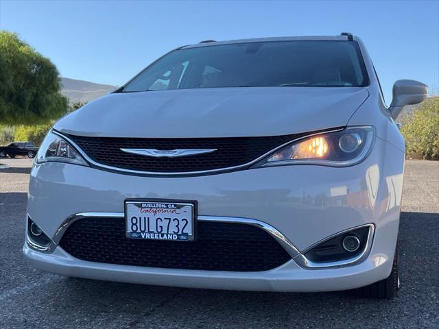 2017 Chrysler Pacifica Touring-L Plus