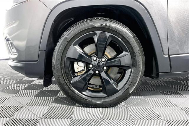 Used 2019 Jeep Cherokee Altitude FWD For Sale in Olive Branch, MS