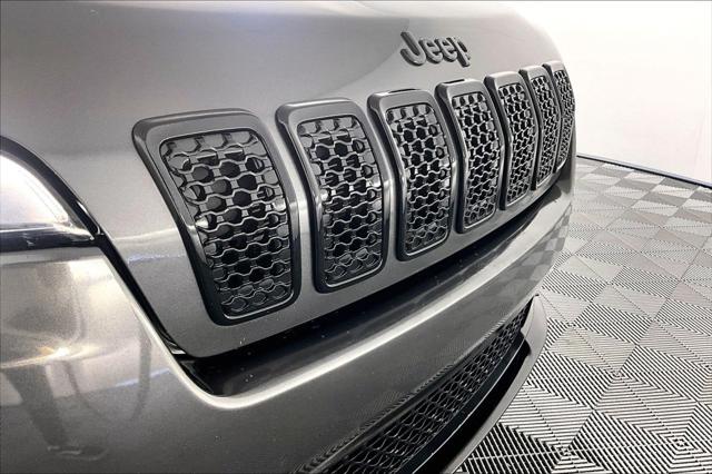 Used 2019 Jeep Cherokee Altitude FWD For Sale in Olive Branch, MS