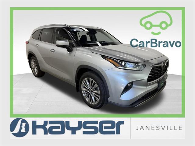 2022 Toyota Highlander Platinum for sale in anesville, WI