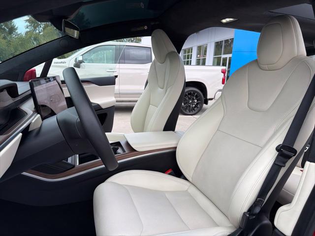 2024 Tesla Model X Long Range