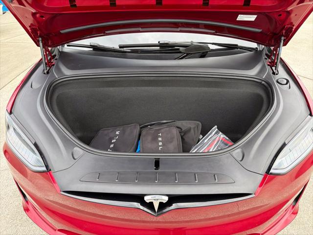 2024 Tesla Model X Long Range