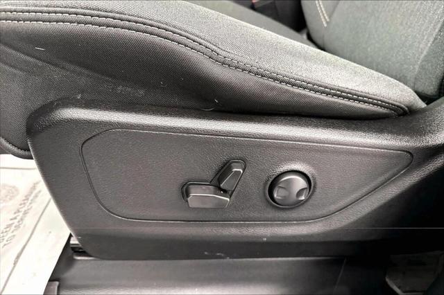 2022 Ram 1500 Big Horn Crew Cab 4x4 57 Box