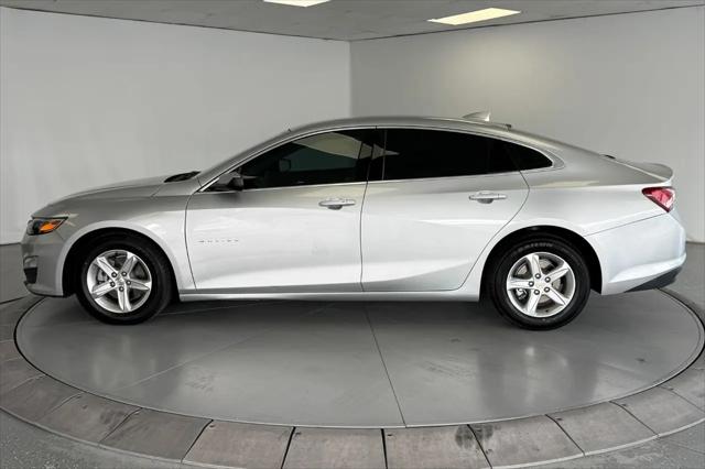2022 Chevrolet Malibu FWD LT