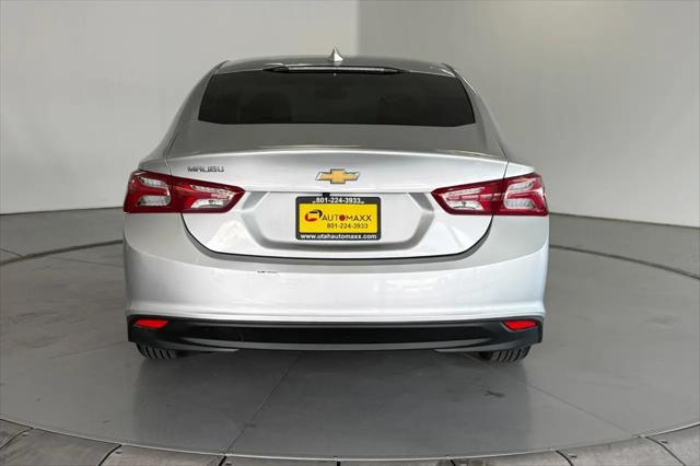 2022 Chevrolet Malibu FWD LT