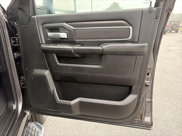 2026 Ram 2500 Big Horn Crew Cab 4x4 64 Box
