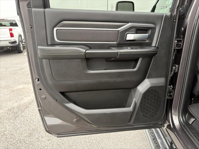 2026 Ram 2500 Big Horn Crew Cab 4x4 64 Box