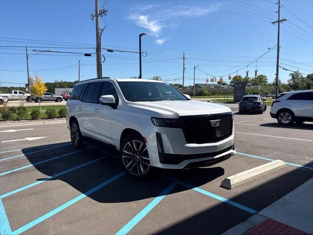 2023 Cadillac Escalade 4WD Sport Platinum for sale in Commerce, MI