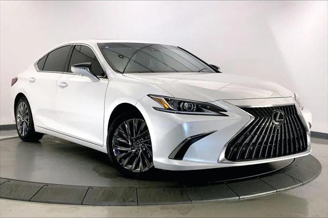 2024 Lexus ES 300h Luxury for sale near Cincinnati, OH