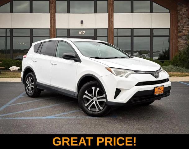 2018 Toyota RAV4 LE for sale in Troy, MO