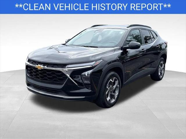 2025 Chevrolet Trax FWD LT for sale in Waukesha, WI