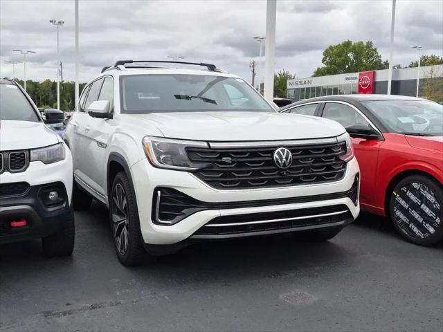 2024 Volkswagen Atlas 2.0T SEL Premium R-Line for sale in Madison, WI