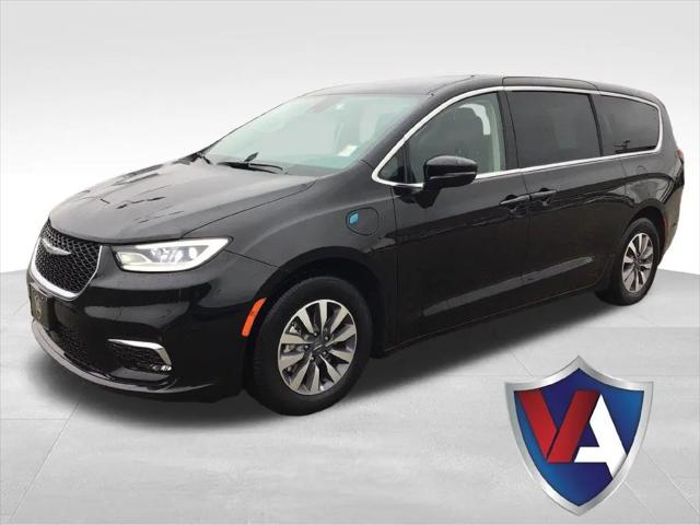 2024 Chrysler Pacífica Híbrido Select for sale in Junction City, KS