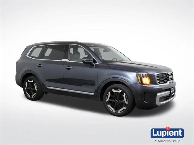 2024 Kia Telluride S for sale in Golden Valley, MN