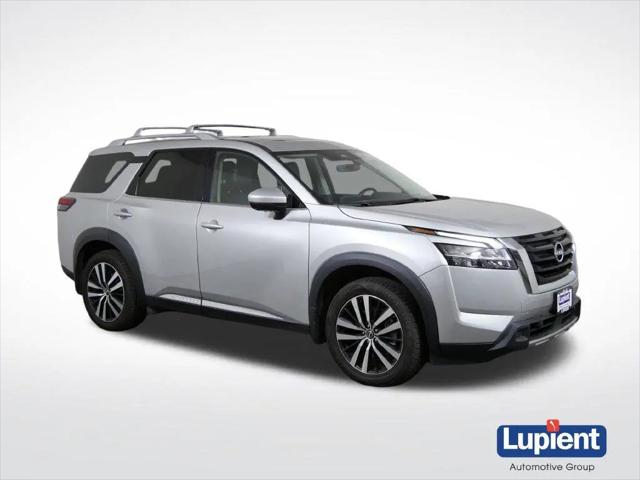 2023 Nissan Pathfinder Platinum 4WD for sale in Golden Valley, MN