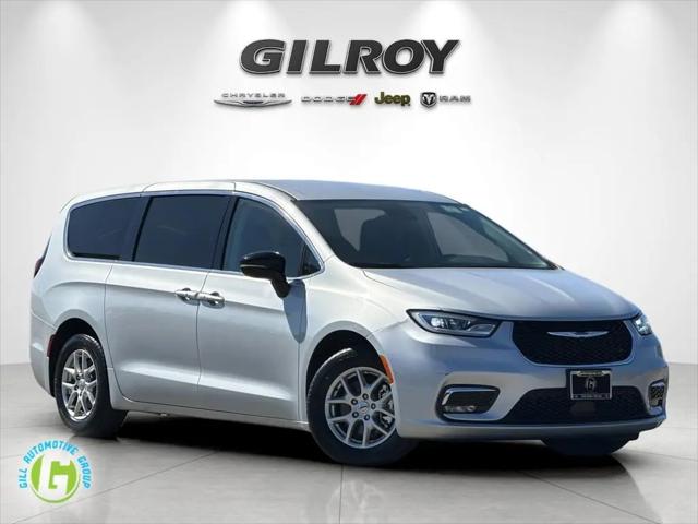2024 Chrysler Pacifica Touring L for sale in Gilroy, CA