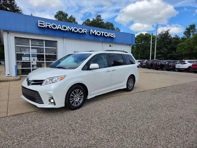 2020 Toyota Sienna XLE for sale in Hastings, MI