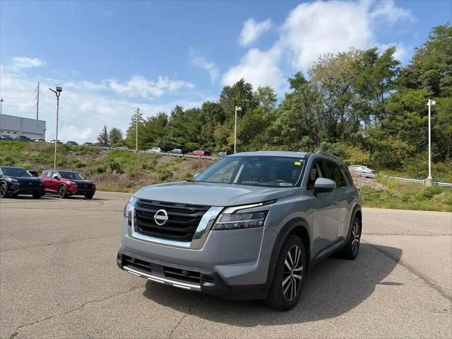2024 Nissan Pathfinder Platinum 4WD for sale in Zelienople, PA