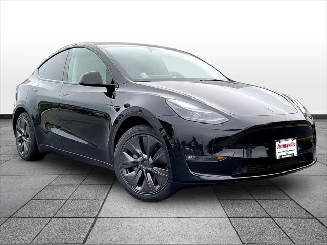 2025 Tesla Model Y Long Range Dual Motor All-Wheel Drive for sale in Janesville, WI