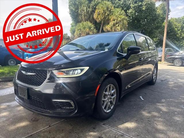 2024 Chrysler Pacifica Touring L for sale in West Palm Beach, FL