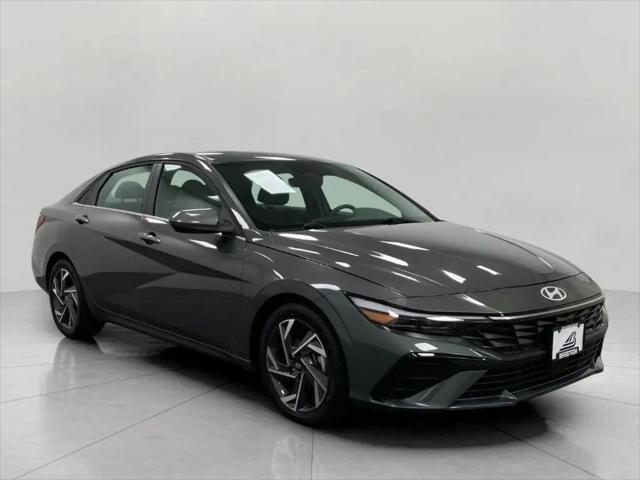 2025 Hyundai Elantra SEL Convenience for sale in Appleton, WI
