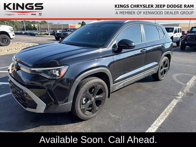 2025 Volkswagen Taos 1.5T SEL for sale in Cincinnati, OH