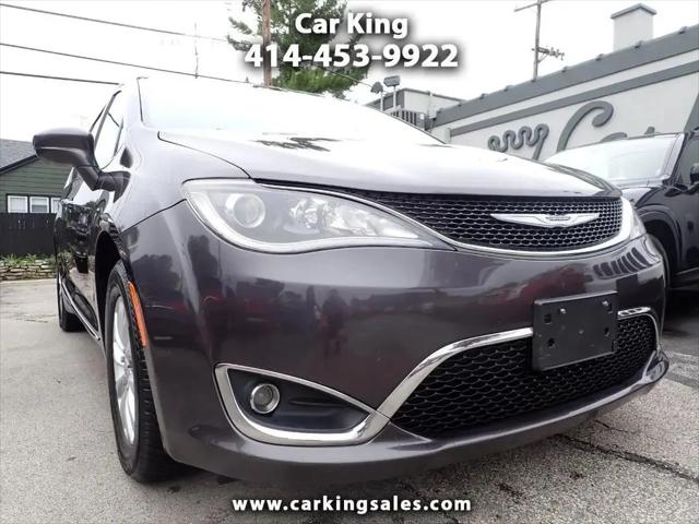 2017 Chrysler Pacifica Touring-L for sale in Milwaukee, WI