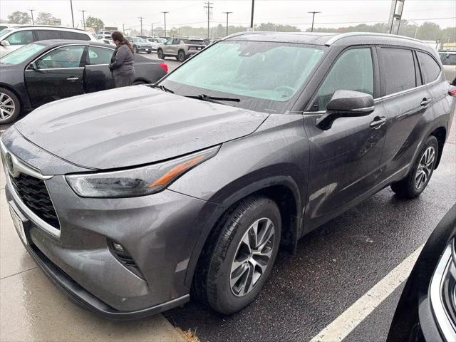2024 Toyota Highlander XLE for sale in Chippewa Falls, WI