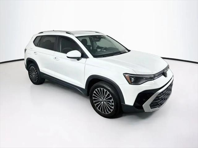 2025 Volkswagen Taos 1.5T SE for sale in Grand Prairie, TX