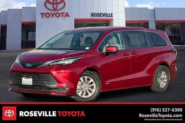 2021 Toyota Sienna LE for sale in Roseville, CA