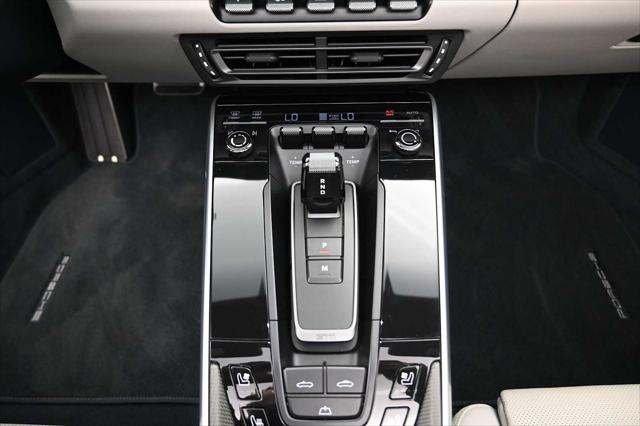 2024 Porsche 911 Turbo Cabriolet