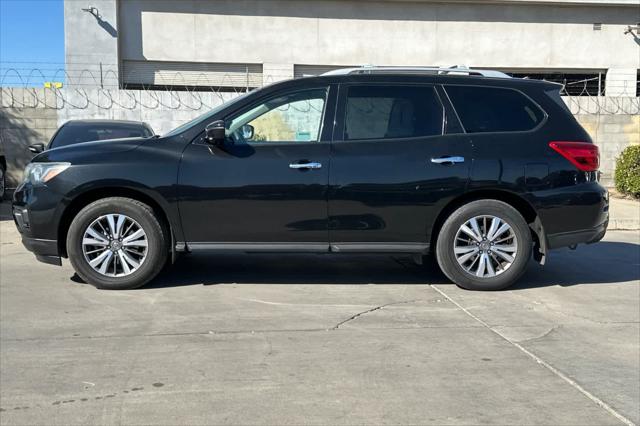 2020 Nissan Pathfinder S 4WD